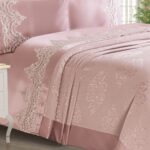 Sahra Yatal Örtüsü Takımı Çift Kişilik Fransız Dantelli Pudra