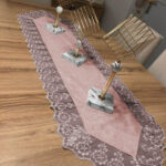 Kadife Dantel Detaylı Pudra Runner (140x40cm)