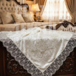 Çeyizlik Bohça, Saten Bohça Dantelli Nişan Bohçası - Krem Kadife