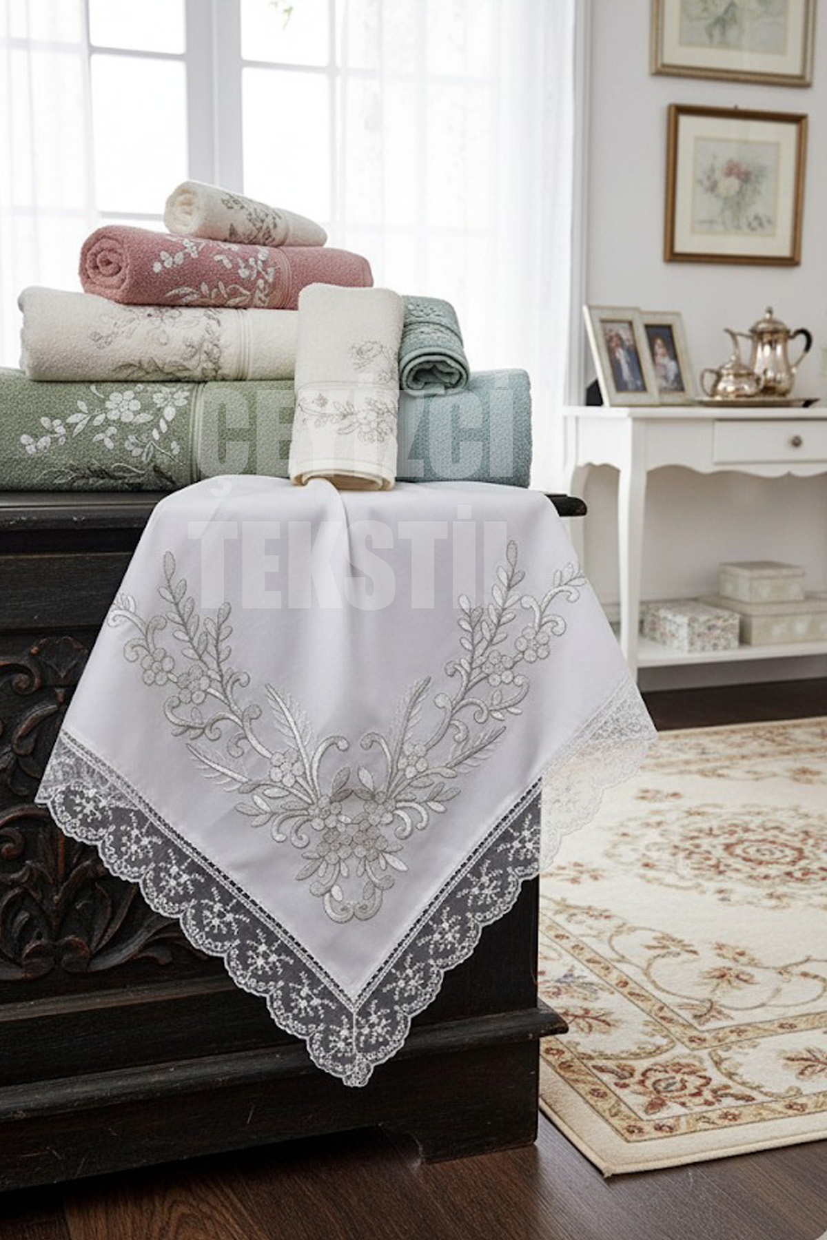 882 Fransız Güpürlü Işlemeli, Çeyizlik Saten Lüks Bohça, Nişan Bohçası - Görsel 1