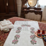 Kanaviçe İşlemeli Etamin Kumaş Seccade - Pudra