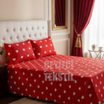 Çift Kişilik Kırmızı Zemin Kırmızı Kalp Yatak Örtüsü 250x260cm