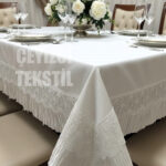 Dantelli Yemek Masası Örtüsü 160x220cm Tek Masa