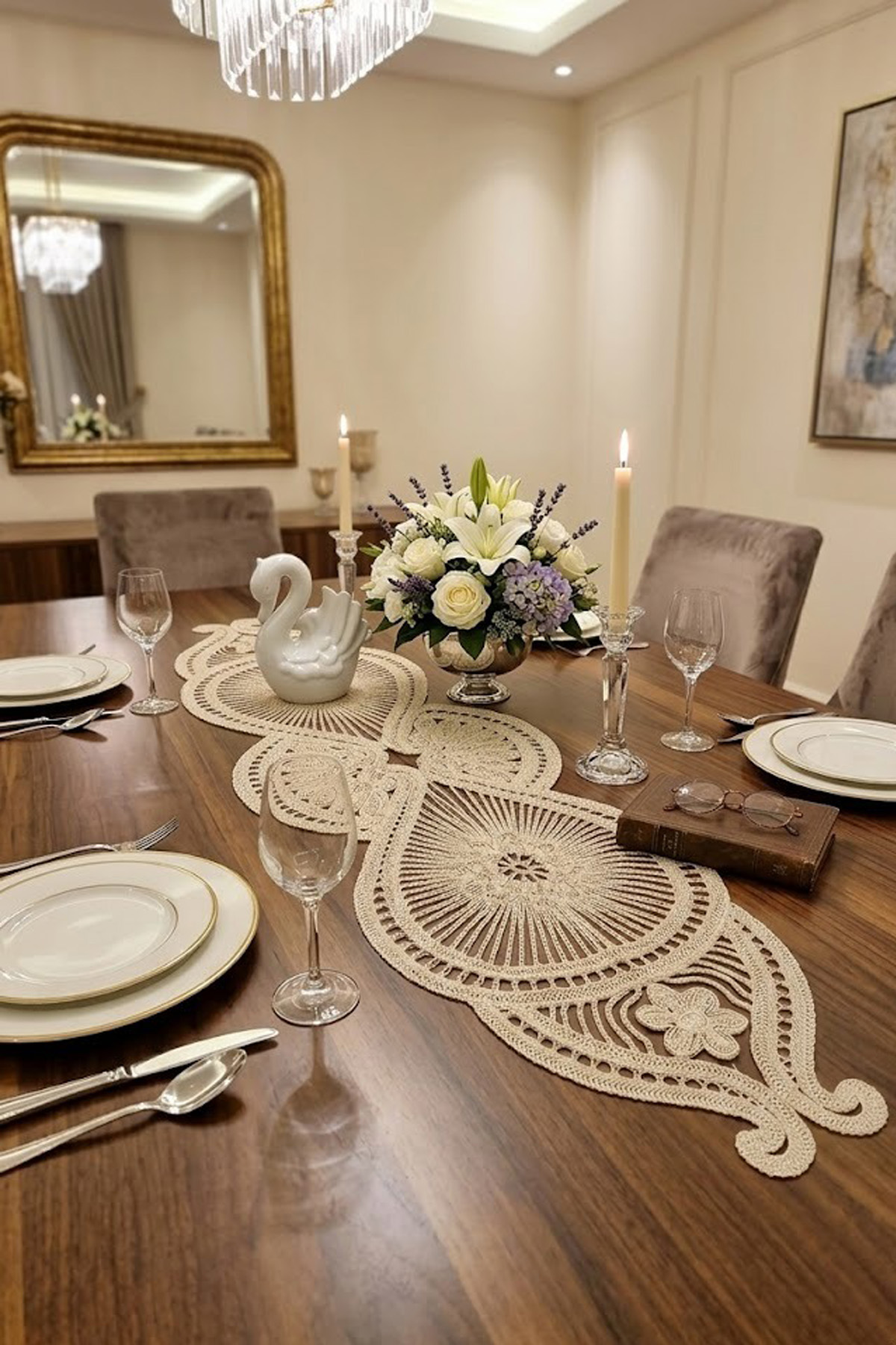 kapisonrunner1 Fransız Dantel Detaylı Tek Runner, Masa Üzerine Runner, Masa Örtüsü Runneri Krem - Görsel 1